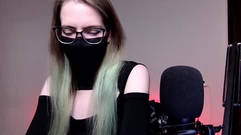 Amber non-nude model online show from December 2024 11:02:01 PM