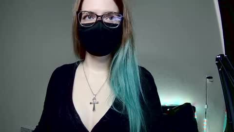 Amber non-nude model online show from March 2025 06:04:01 AM