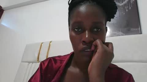 Snapshot of amber_cutie2 chatting on September 2025 11:05:02 PM amber_cutie2 online show from September 2025 11:05:02 PM