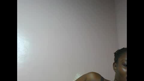 amber_cutie2 online show from February 2026 02:48:01 PM