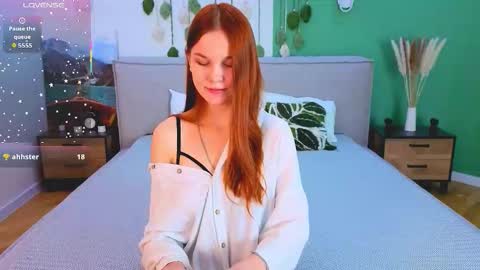 Snapshot of amber_rogerss chatting on February 2026 05:45:01 AM Amber online show from February 2026 05:45:01 AM