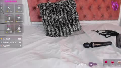 Snapshot of amber_roose75 chatting on January 2025 09:34:01 PM julieta  online show from January 2025 09:34:01 PM