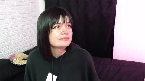 Snapshot of amber_rouss chatting on December 2024 07:33:02 AM ROUSS online show from December 2024 07:33:02 AM