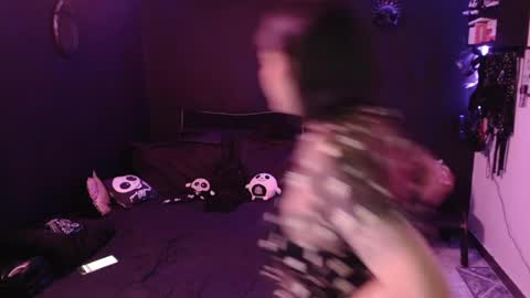 Snapshot of amber_rouss chatting on March 2026 02:35:01 AM ROUSS online show from March 2026 02:35:01 AM