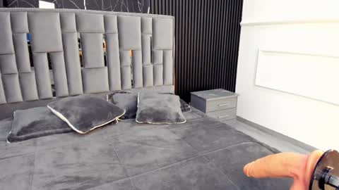 Amber Ashford online show from September 2025 03:40:01 AM