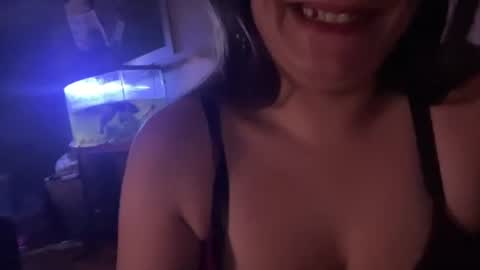 Snapshot of amberbabyy21 chatting on August 2026 07:35:01 AM amberbabyy21 online show from August 2026 07:35:01 AM
