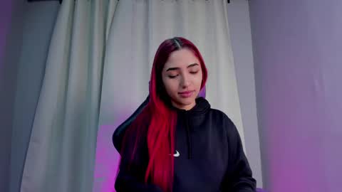 Amber Baker  online show from March 2025 12:37:01 PM