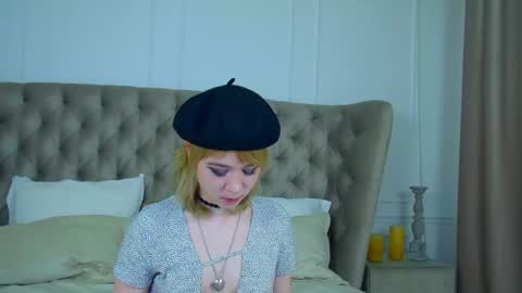 AmberBauman online show from April 2026 07:58:01 PM