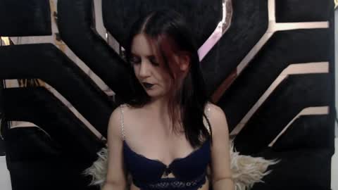 Snapshot of amberblackcs01 chatting on May 2026 02:56:01 PM amber online show from May 2026 02:56:01 PM