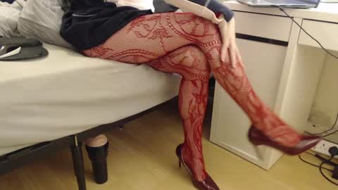 Snapshot of amberhothorny chatting on April 2026 07:33:02 PM Amber online show from April 2026 07:33:02 PM