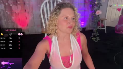Snapshot of amberjade_aj chatting on April 2026 12:30:02 AM Amber Jade online show from April 2026 12:30:02 AM
