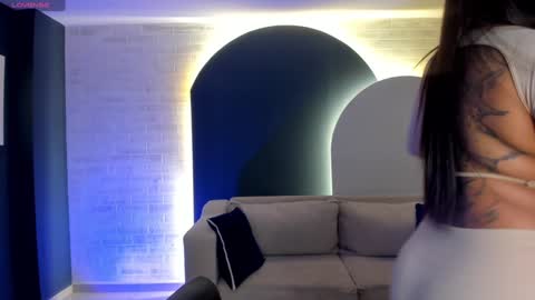 Snapshot of amberlewis_ chatting on January 2025 10:57:01 PM Amber online show from January 2025 10:57:01 PM