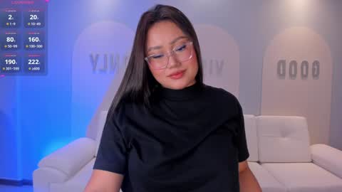 Snapshot of amberlewis_ chatting on February 2025 03:30:01 AM Amber online show from February 2025 03:30:01 AM