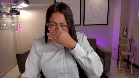 Snapshot of amberlewis_ chatting on February 2025 03:28:01 AM Amber online show from February 2025 03:28:01 AM