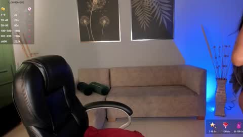 Snapshot of amberlewis_ chatting on October 2025 03:36:02 AM Amber online show from October 2025 03:36:02 AM