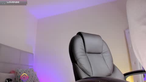 Amber online show from February 2026 12:21:01 PM