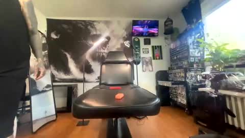 Amberneddie online show from October 2025 07:16:01 PM