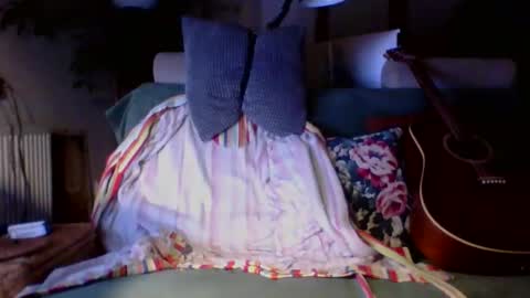 Amberr11 online show from September 2025 10:54:01 PM