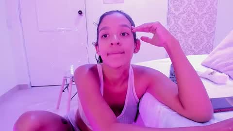Snapshot of amberr_sweet_ chatting on November 2025 08:25:02 PM Amberr Sweet online show from November 2025 08:25:02 PM