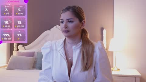 Amberseyes online show from February 2025 09:28:01 AM