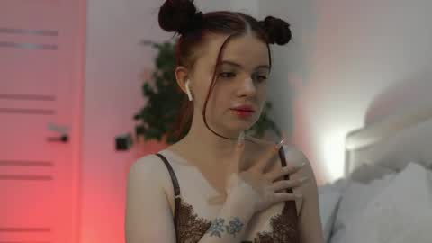 Snapshot of ambershoney chatting on March 2026 09:58:01 PM Amber online show from March 2026 09:58:01 PM