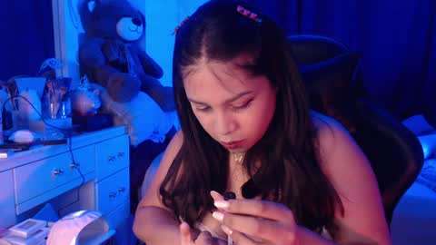 Snapshot of ambersmith98_ chatting on December 2024 02:23:02 AM Amber online show from December 2024 02:23:02 AM