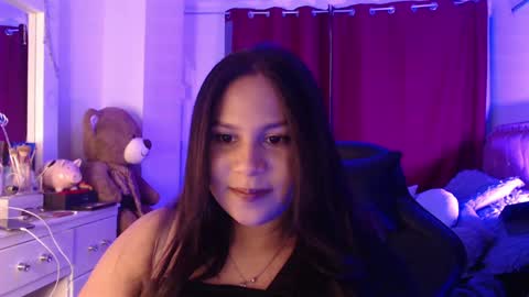 Snapshot of ambersmith98_ chatting on December 2024 10:55:01 PM Amber online show from December 2024 10:55:01 PM