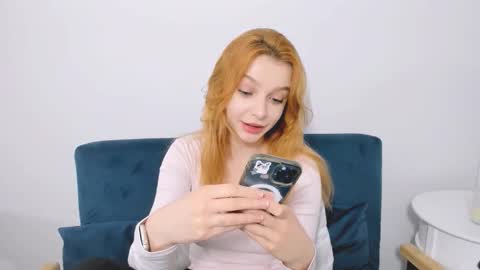 Amber online show from December 2025 06:41:02 AM