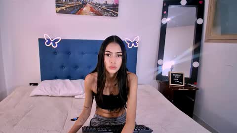 Amber  online show from September 2025 07:30:02 PM