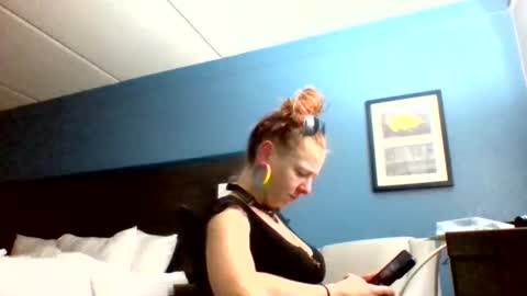Snapshot of ambionce chatting on April 2026 02:26:02 AM ambionce online show from April 2026 02:26:02 AM