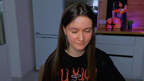 Snapshot of ameli_moon chatting on February 2025 05:04:02 PM Eileen online show from February 2025 05:04:02 PM