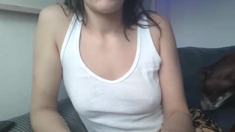 Amelia 3 3 3 online show from January 2025 01:35:01 PM