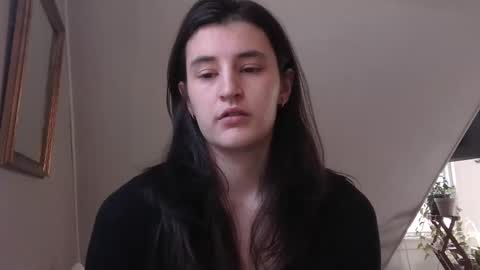 Amelia 3 3 3 online show from February 2025 08:28:01 PM