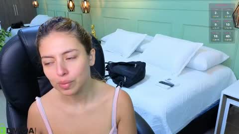 Snapshot of amelia_chillvibes chatting on September 2025 07:38:01 PM AMELIA online show from September 2025 07:38:01 PM