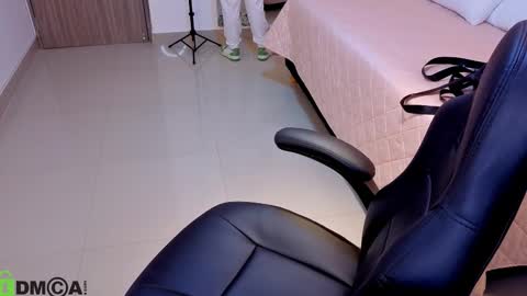 Snapshot of amelia_chillvibes chatting on November 2025 11:42:02 AM AMELIA online show from November 2025 11:42:02 AM