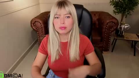Snapshot of amelia_chillvibes chatting on June 2026 12:09:02 PM AMELIA online show from June 2026 12:09:02 PM