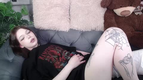 Amelia online show from December 2024 03:56:02 PM