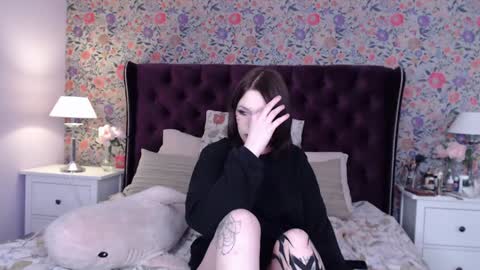 Amelia online show from December 2024 08:16:01 PM