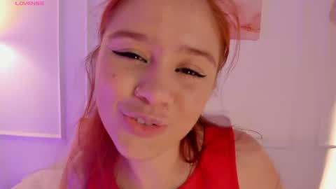 Snapshot of amelia_saenz_ chatting on June 2026 08:02:01 PM Amelia online show from June 2026 08:02:01 PM