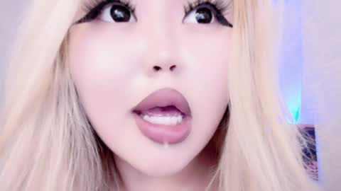 Snapshot of amelia_sunlight chatting on December 2024 11:59:01 PM Amelia online show from December 2024 11:59:01 PM