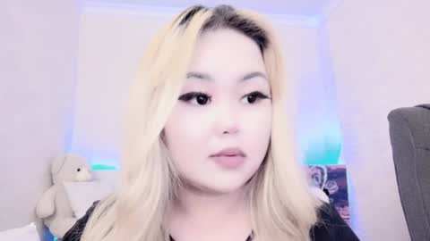 Snapshot of amelia_sunlight chatting on January 2025 12:38:01 AM Amelia online show from January 2025 12:38:01 AM