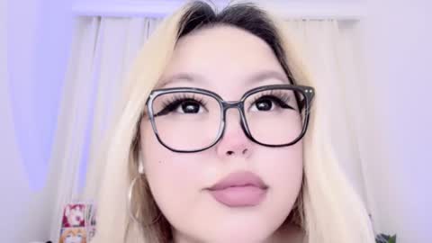 Snapshot of amelia_sunlight chatting on March 2025 01:39:01 AM Amelia online show from March 2025 01:39:01 AM