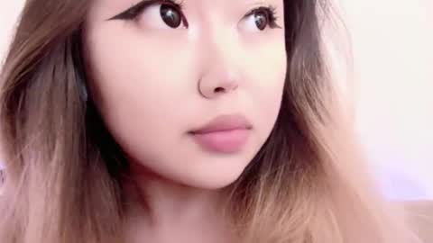 Snapshot of amelia_sunlight chatting on April 2026 12:30:02 AM Amelia online show from April 2026 12:30:02 AM