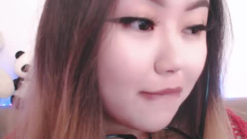 Snapshot of amelia_sunlight chatting on April 2026 02:05:01 PM Amelia online show from April 2026 02:05:01 PM