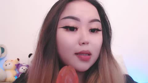 Snapshot of amelia_sunlight chatting on May 2026 06:04:01 PM Amelia online show from May 2026 06:04:01 PM