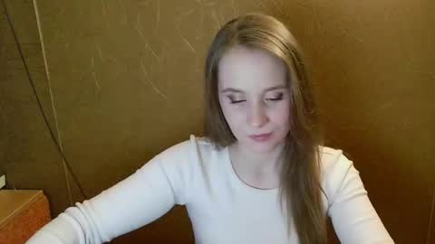 Amelia  online show from May 2026 07:00:01 PM