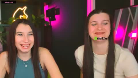 Snapshot of ameliaa_sweet chatting on April 2026 05:37:02 AM ameliaa_sweet online show from April 2026 05:37:02 AM