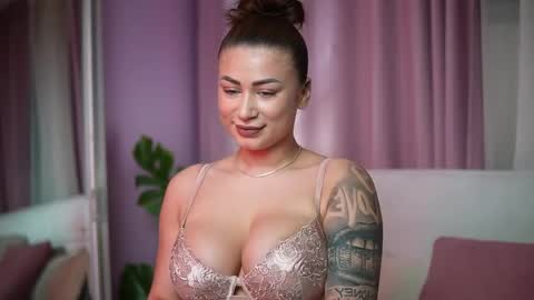  Amelia  online show from March 2026 07:36:02 PM