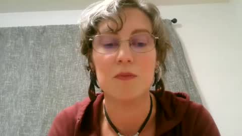 Ameliaishka online show from October 2025 03:37:02 AM