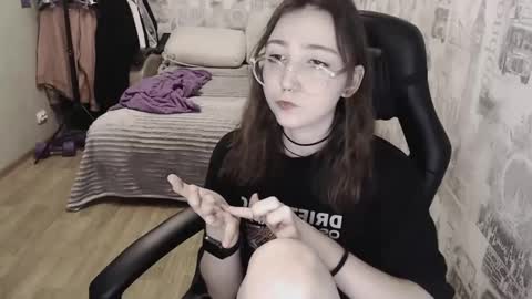 Amelia online show from December 2024 12:29:02 PM